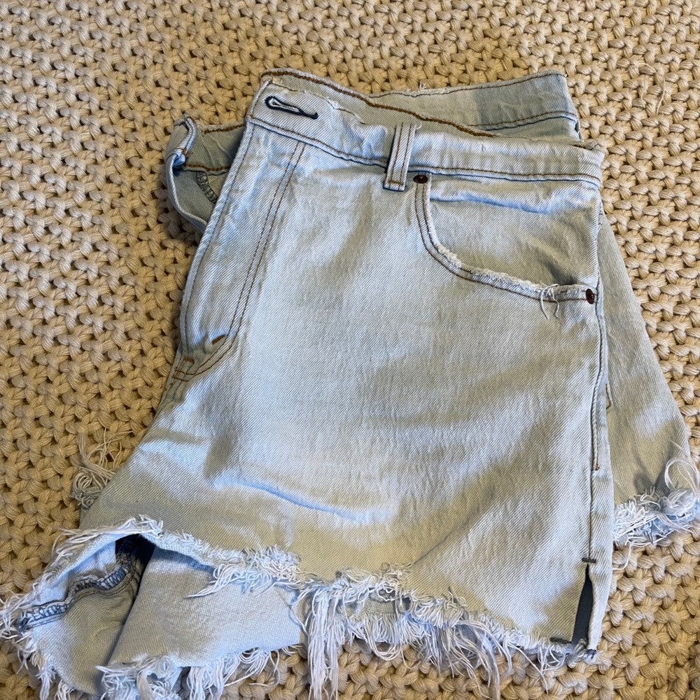 Abercrombie Mom short